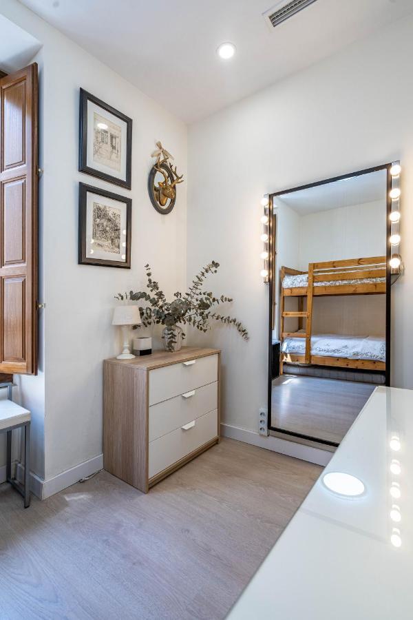 Central Luxury Flat With Free Parking Valência Exterior foto