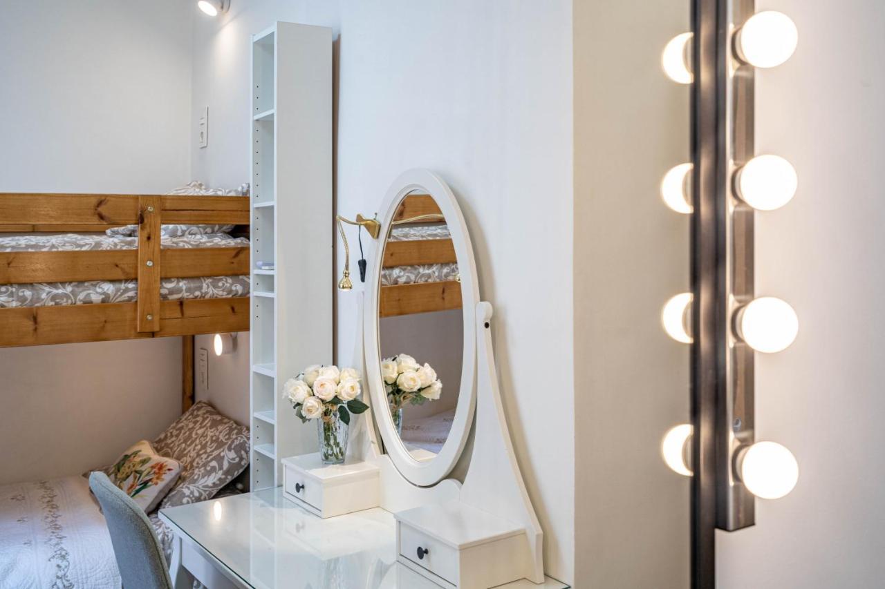 Central Luxury Flat With Free Parking Valência Exterior foto